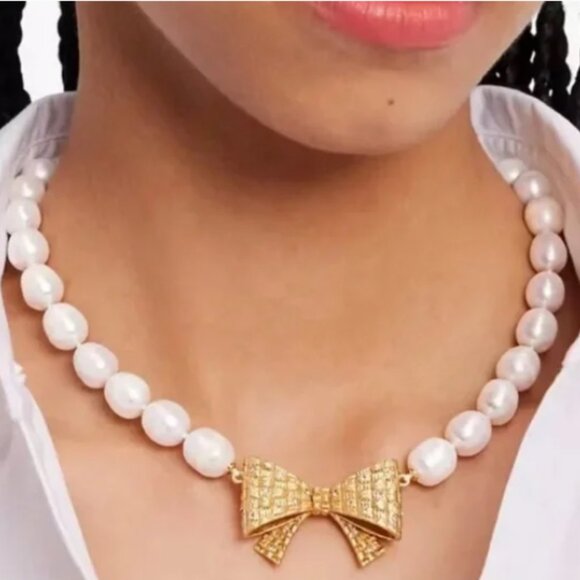 Kate Spade Wrapped In A Bow Pearl Necklace NEW - Picture 4 of 5